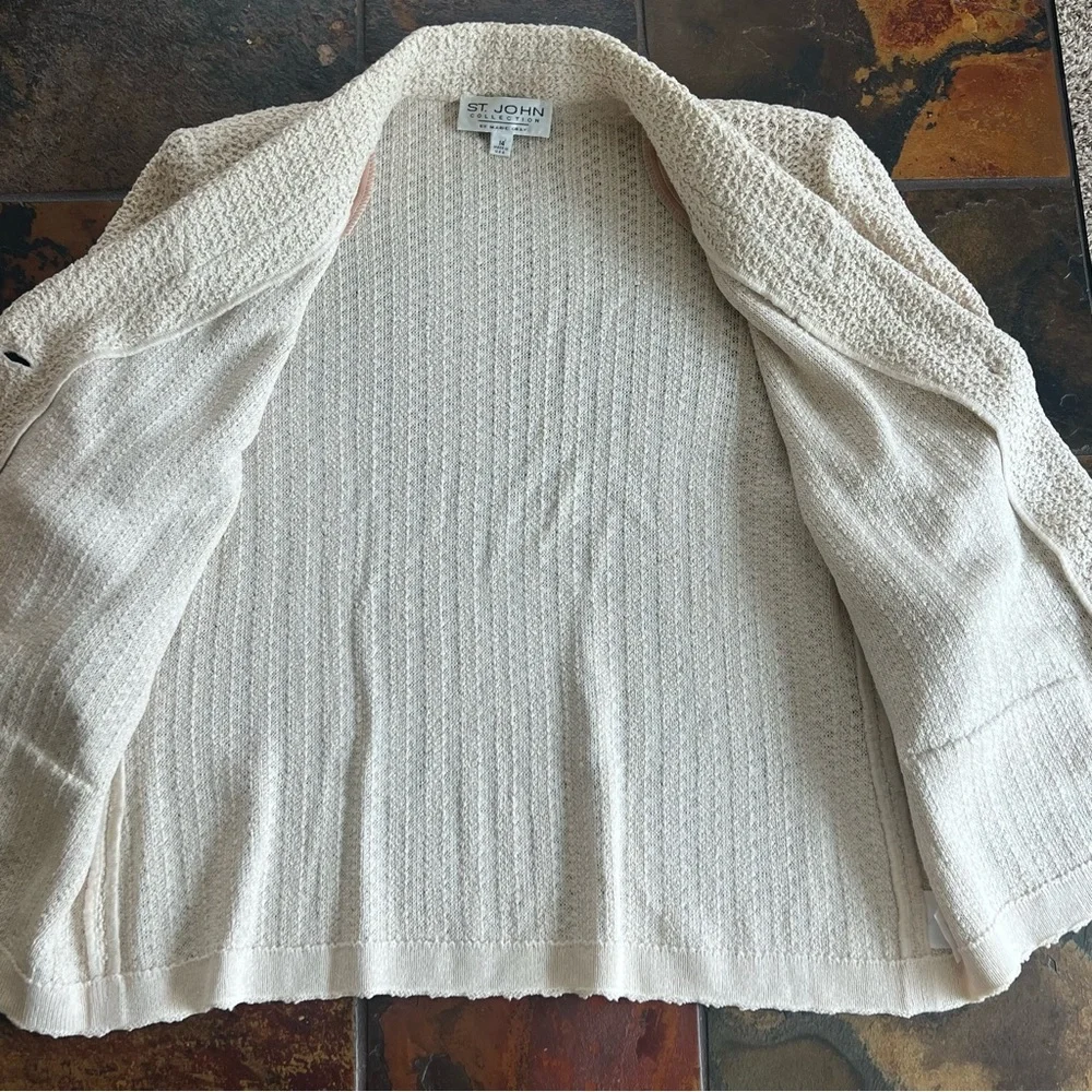 St. John by Marie Gray jacket - Picture 7 of 16